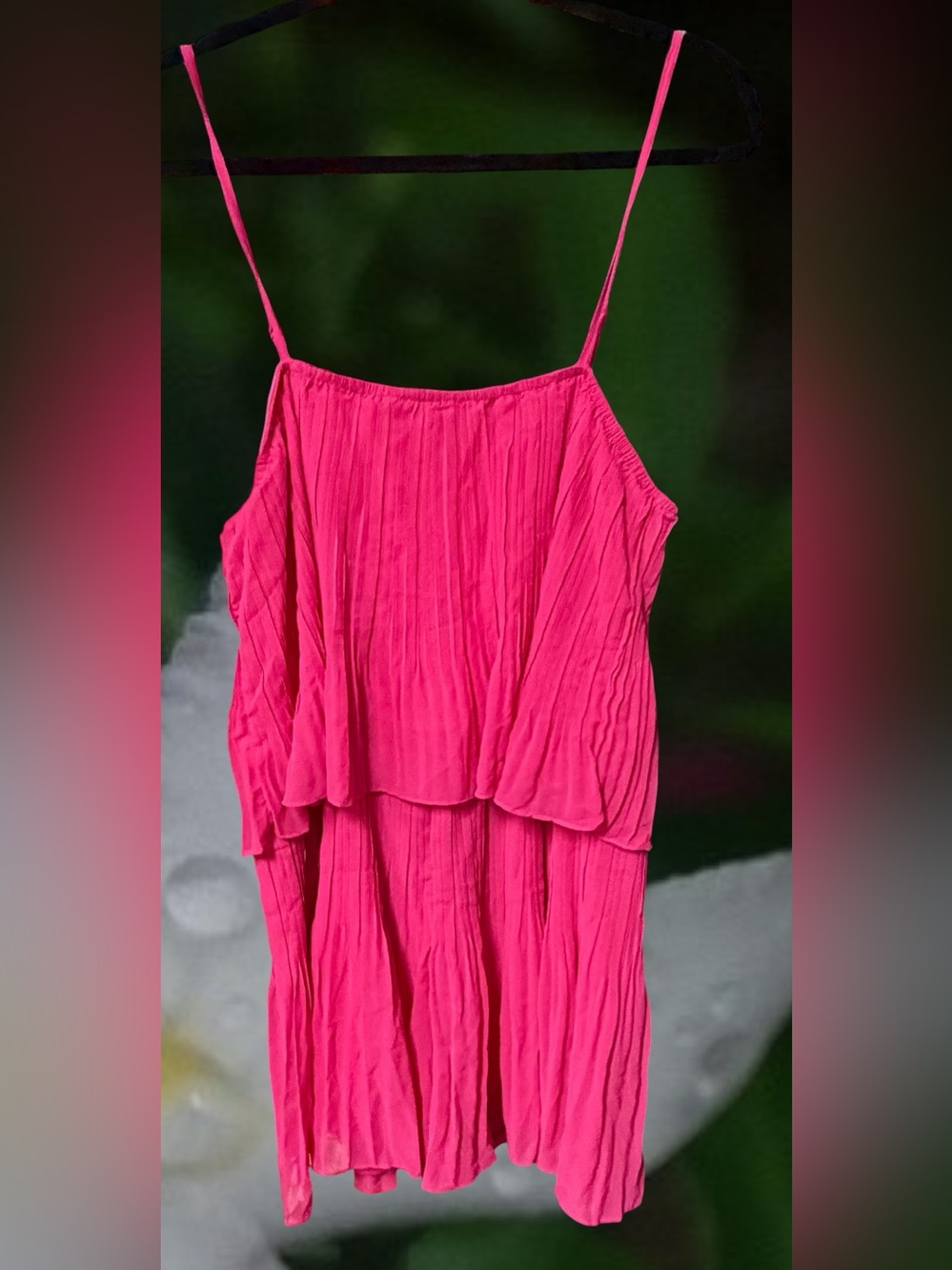 Women’s Size XL Romper Solid Hot Pink Crinkled Ruffled Spaghetti Straps New